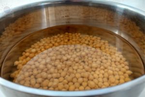 How To Prepare And Cook Dried Chickpeas