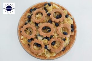 Apple Blueberry Pie Recipe - Flower Forms On Pie