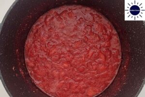 Cheesecake With A Strawberry Topping Recipe - Strawberry Topping In Pot