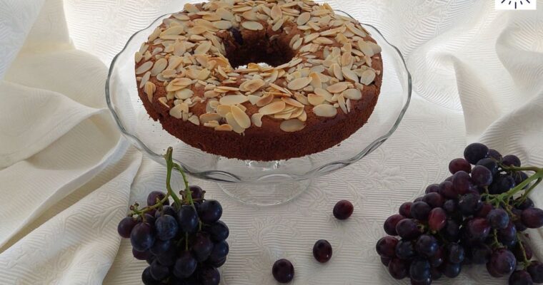 Almond Oat Grape Cake Recipe