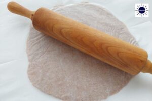 Wholegrain Strawberry Pie Recipe - Rolling The Dough