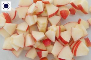 Lettuce, Apple & Grape Salad Recipe - Sliced Apples