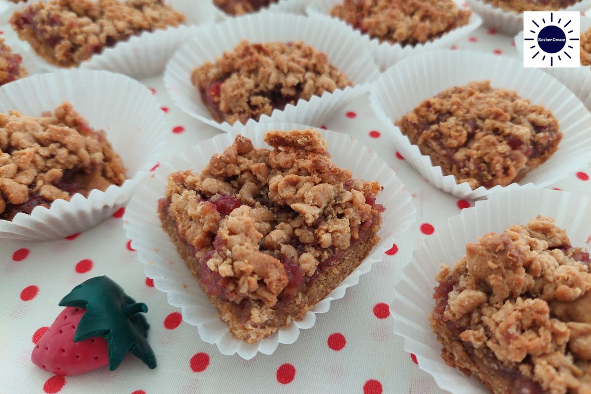 Wholegrain Strawberry Peanut Butter Bars Recipe